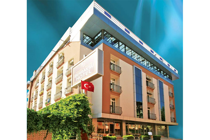 BERRAKSU KIZ APARTI