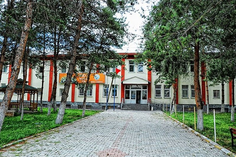 KYK ERCİŞ YURDU