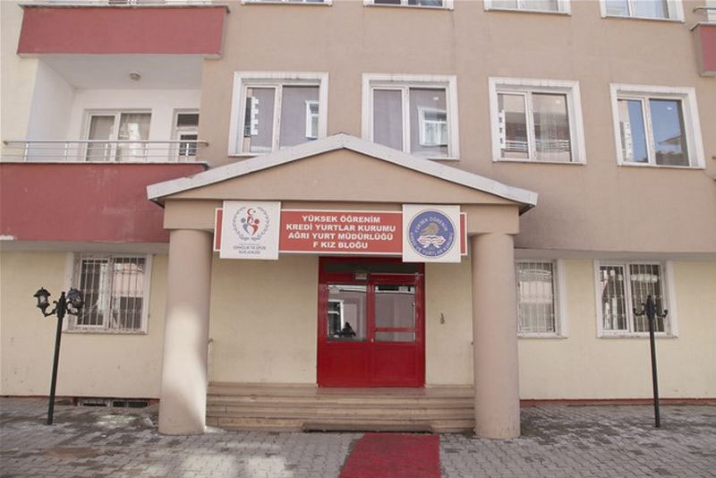 KYK İSHAK PAŞA ÖĞRENCİ YURDU