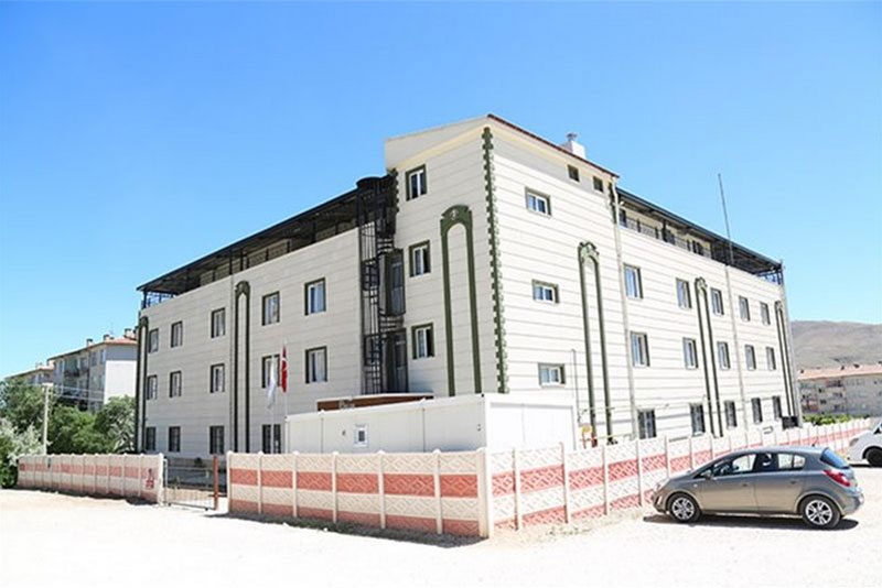 KYK İZZETPAŞA ÖĞRENCİ YURDU