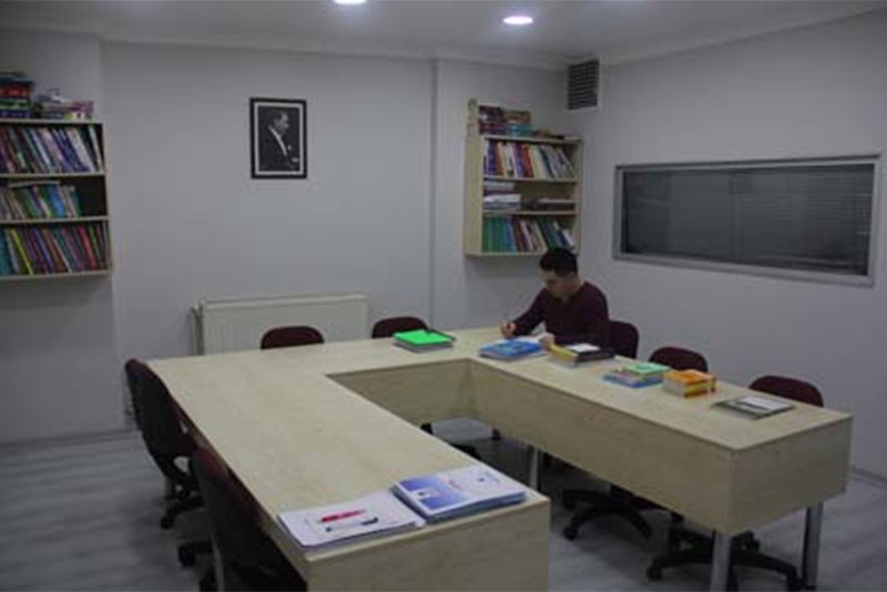 NİL ERKEK APARTI