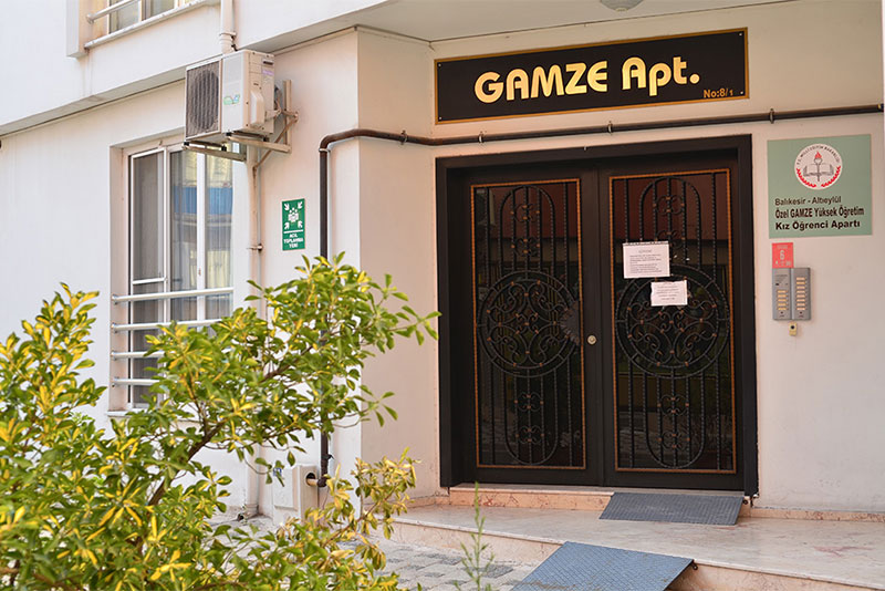 GAMZE KIZ ÖĞRENCİ APARTLARI