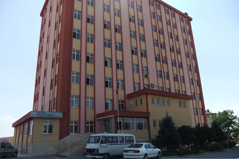 ÖZEL KARDELEN YÜKSEKÖĞRENİM ERKEK ÖĞRENCİ YURDU