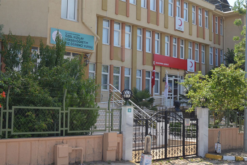 KIZILAY KIZ ÖĞRENCİ YURDU