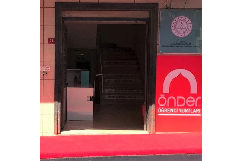 ÖNDER AVCILAR ERKEK YURDU
