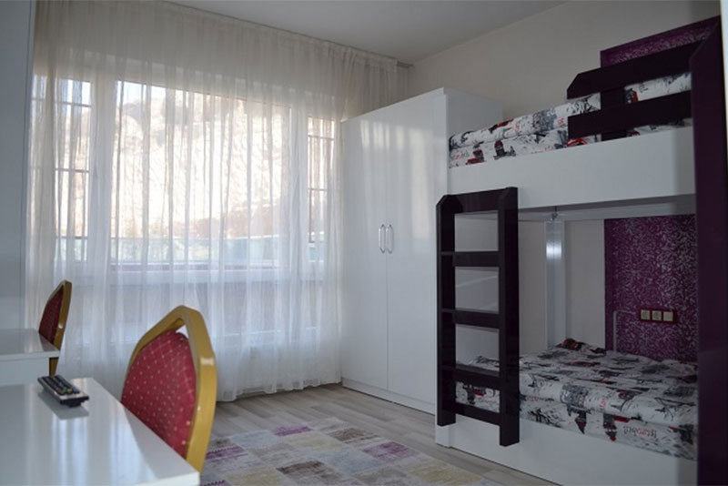 ÖZEL SAFİR YÜKSEKÖĞRETİM KIZ ÖĞRENCİ APARTLARI