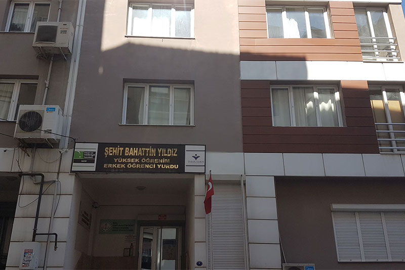 ÖZEL ŞEHİT BAHATTİN YILDIZ ERKEK YURDU