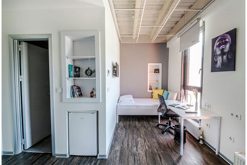 ÖZEL STUDIO SANTRAL ÖĞRENCİ YURDU