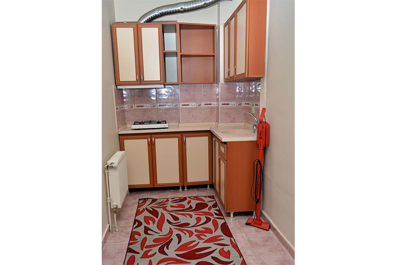 PUSULA ERKEK APARTI