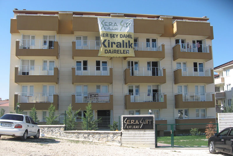 SERA SUİT EVLERİ