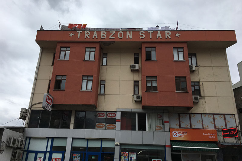 STAR ERKEK YURDU