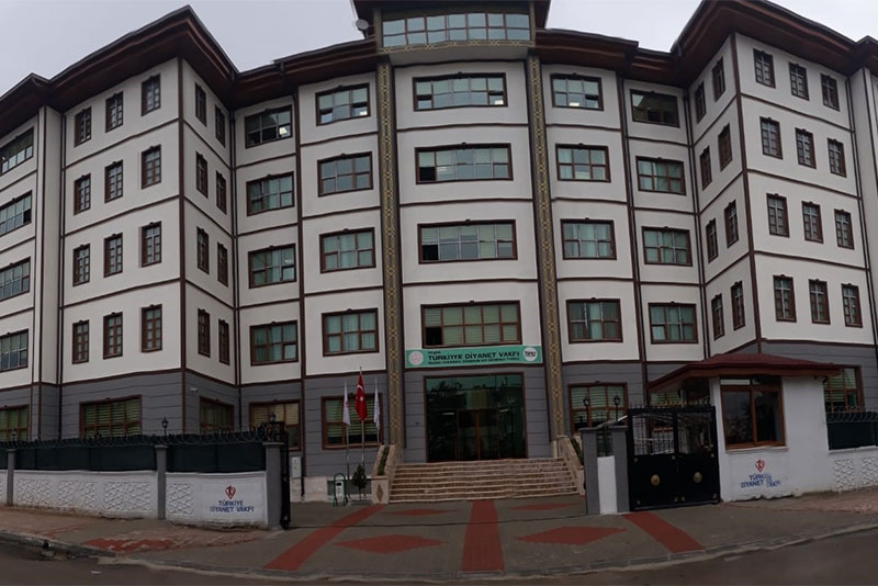 ADANA DİYANET VAKFI KIZ ÖĞRENCİ YURDU
