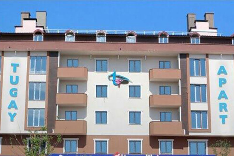 TUGAY BAYAN APART