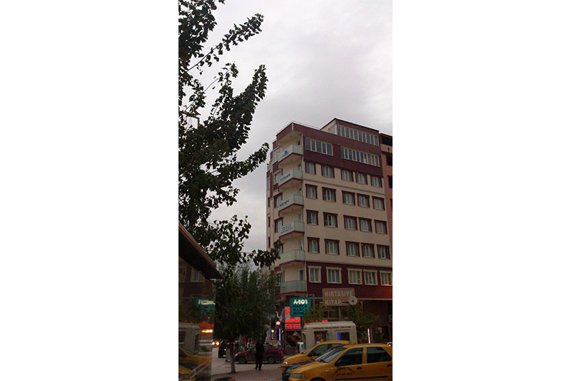 TURAN KIZ APART
