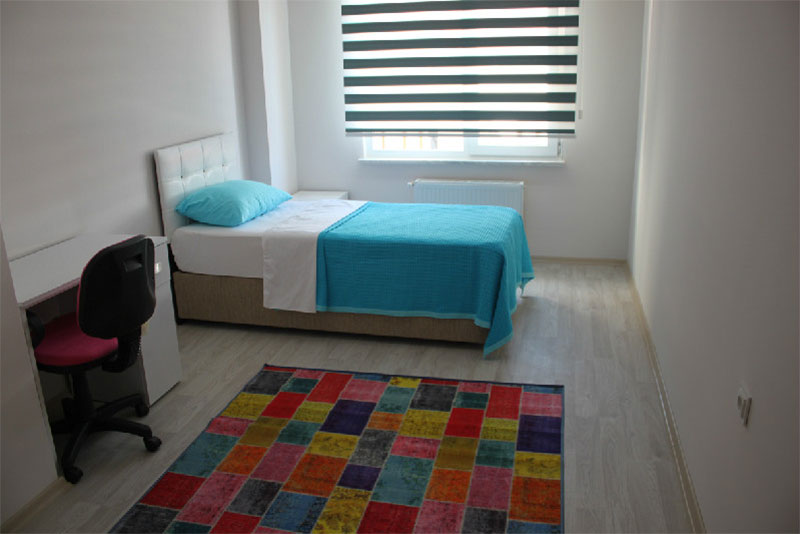 UĞUR BAYAN APART