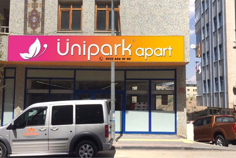 ÜNİPARK APART