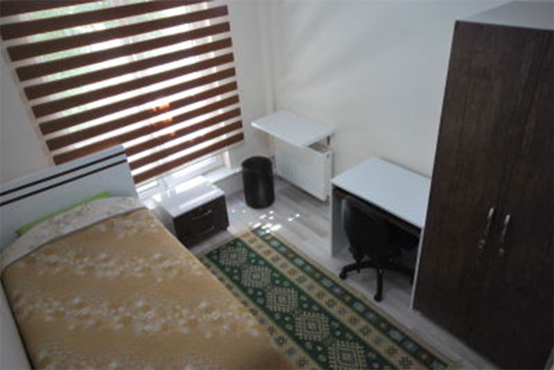 VADİ ERKEK APART